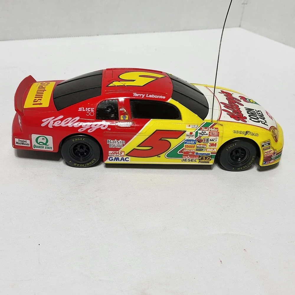 Vtg 1997 Toy Biz Terry Labonte 5 Kelloggs Corn Flakes RC Car Chevy No Remote *